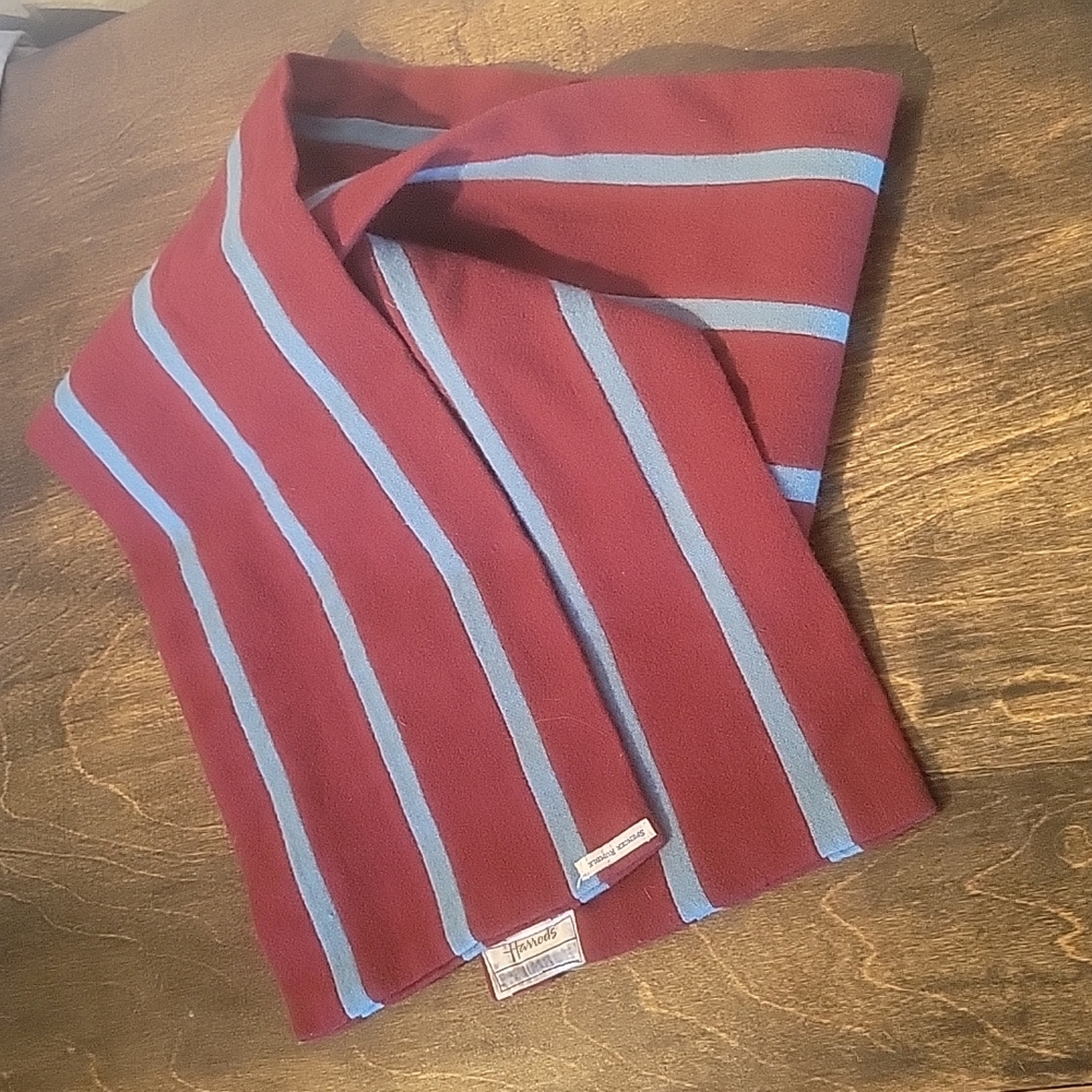GUC 60s Harrods Wool School Scarf England/London UK Vintage